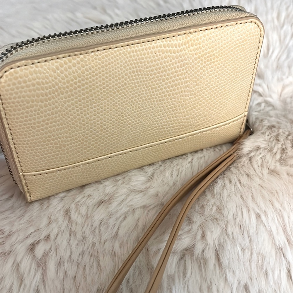 Banana Republic GUC Wristlet
